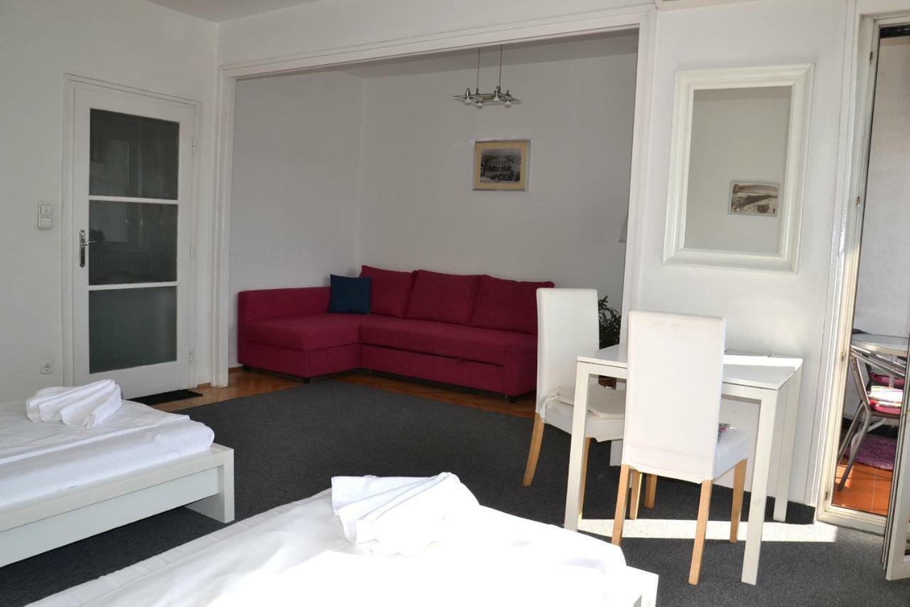Apartment Castle View บูดาเปสต์ ภายนอก รูปภาพ